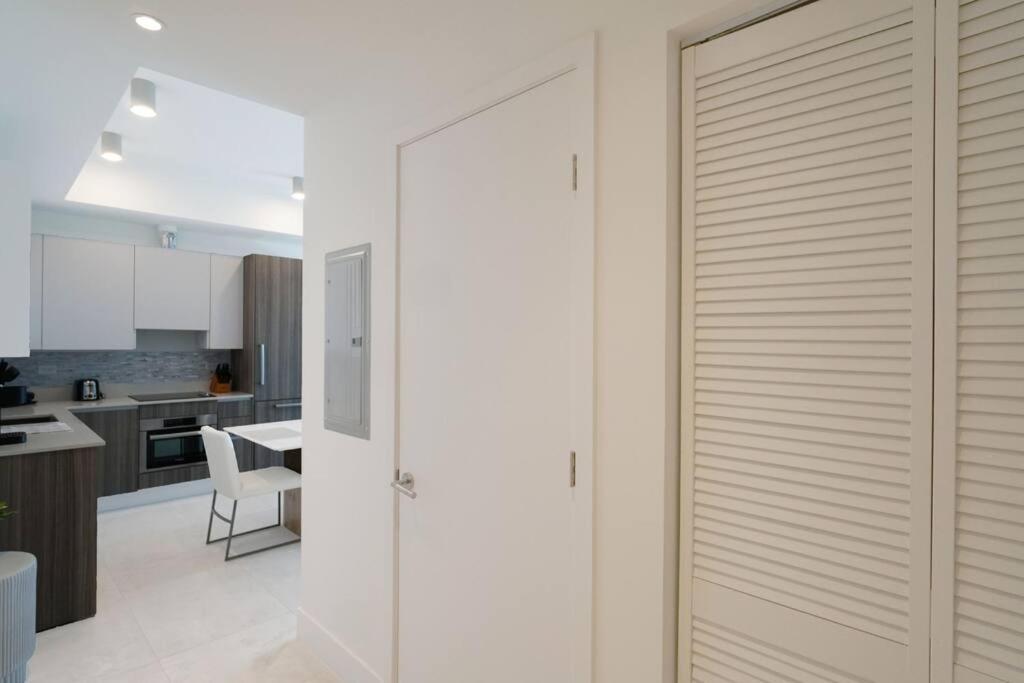 Brand New In Brickell With Parking Appartamento Miami